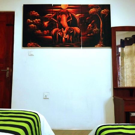 Ella Hotel Upper Hill Exterior foto